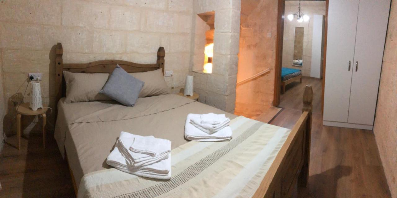 Floriana Cosy Townhouse Appartement Buitenkant foto