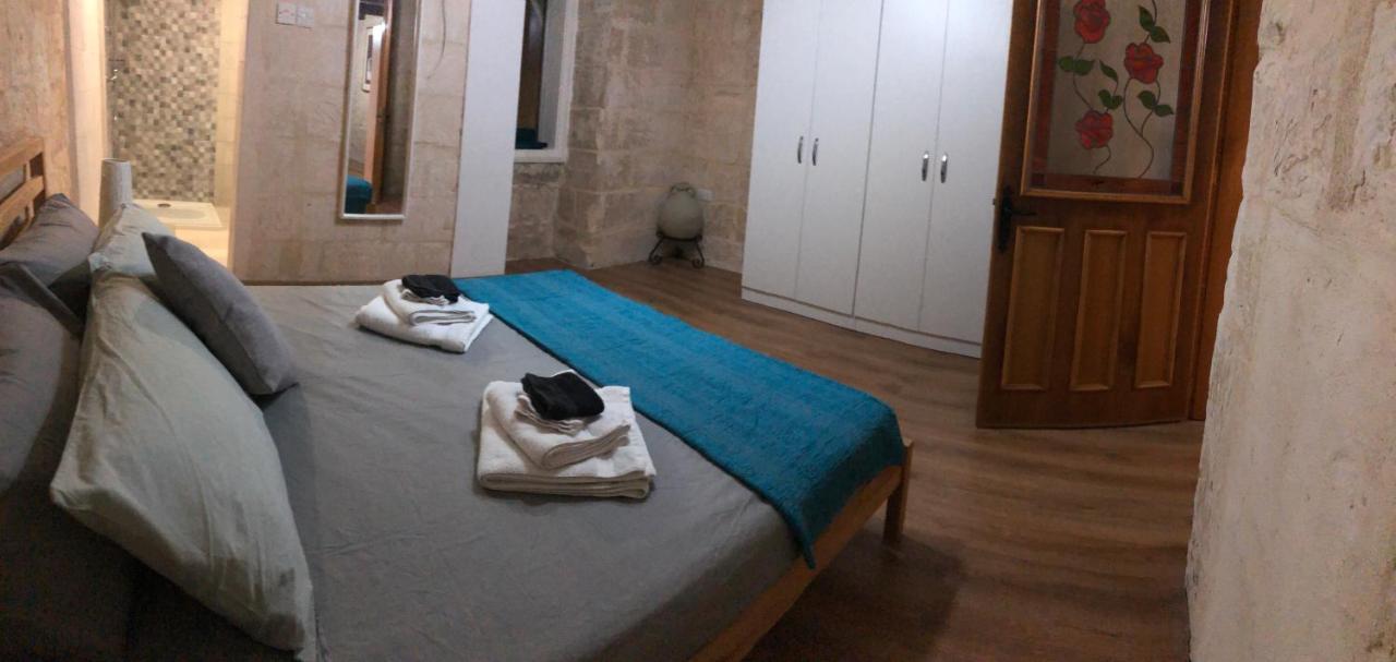 Floriana Cosy Townhouse Appartement Buitenkant foto