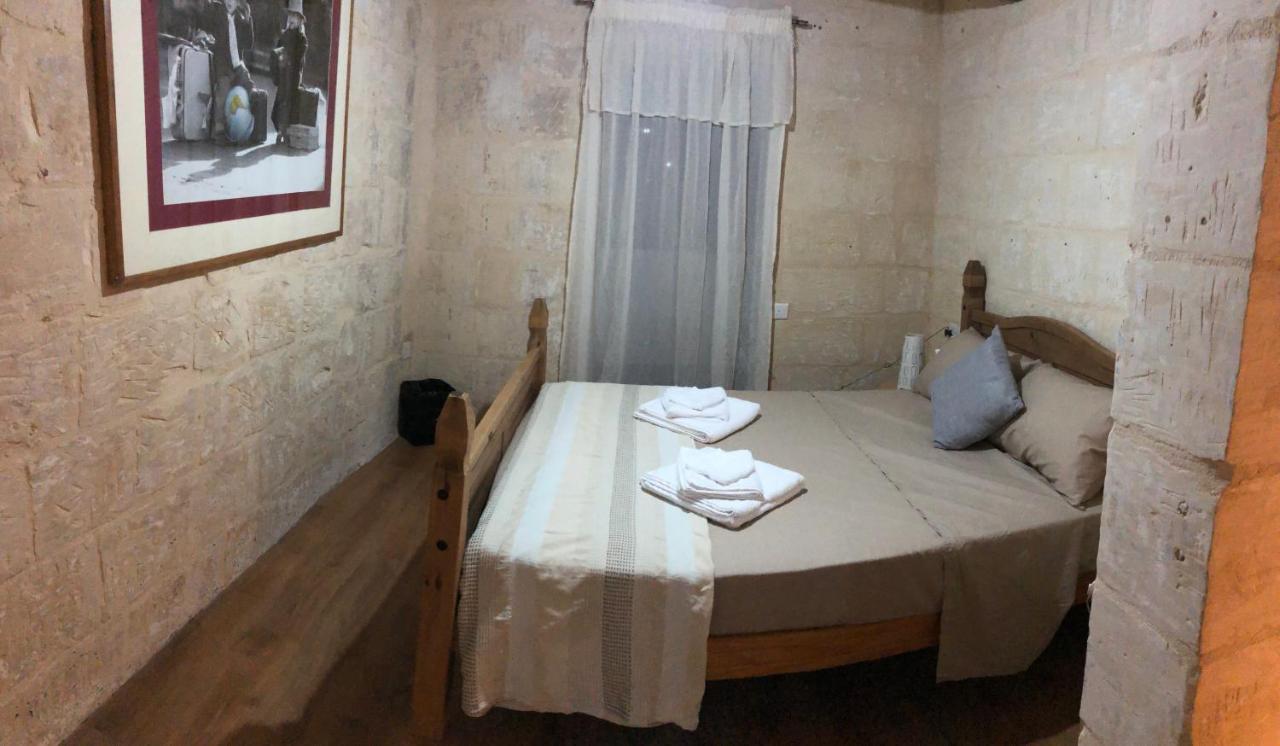 Floriana Cosy Townhouse Appartement Buitenkant foto